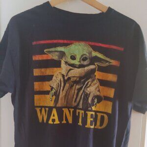 Men's Baby Yoda Child Mandalorian Wanted Poster T-Shirt is a black, short-sleeve